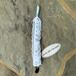 New🌟LEGACY PACIFIER CLIP - BLUE LACE